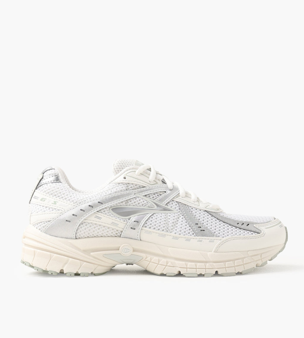 Brooks Adrenaline GTS 10 White Coconut Milk Smoke