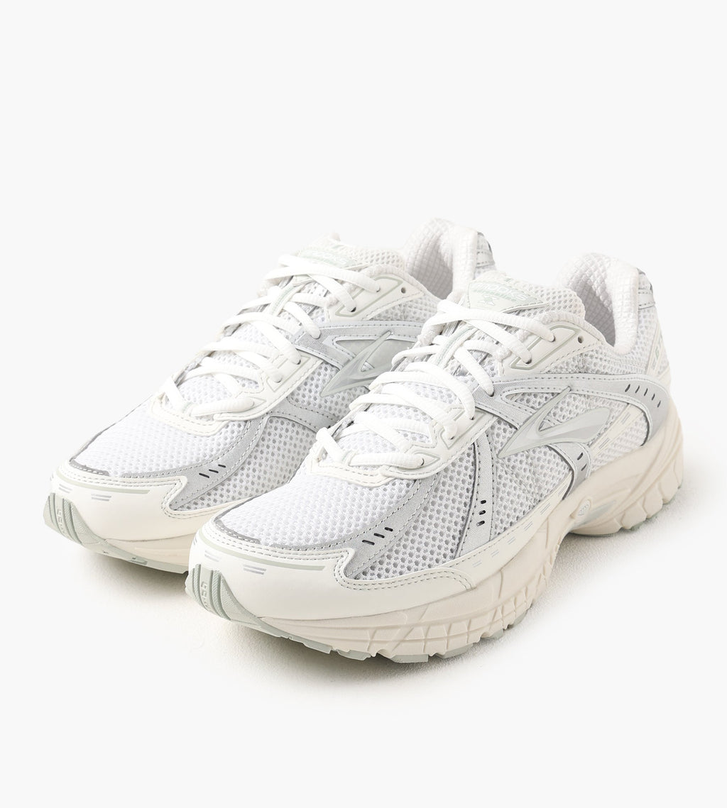 Brooks Adrenaline GTS 10 White Coconut Milk Smoke