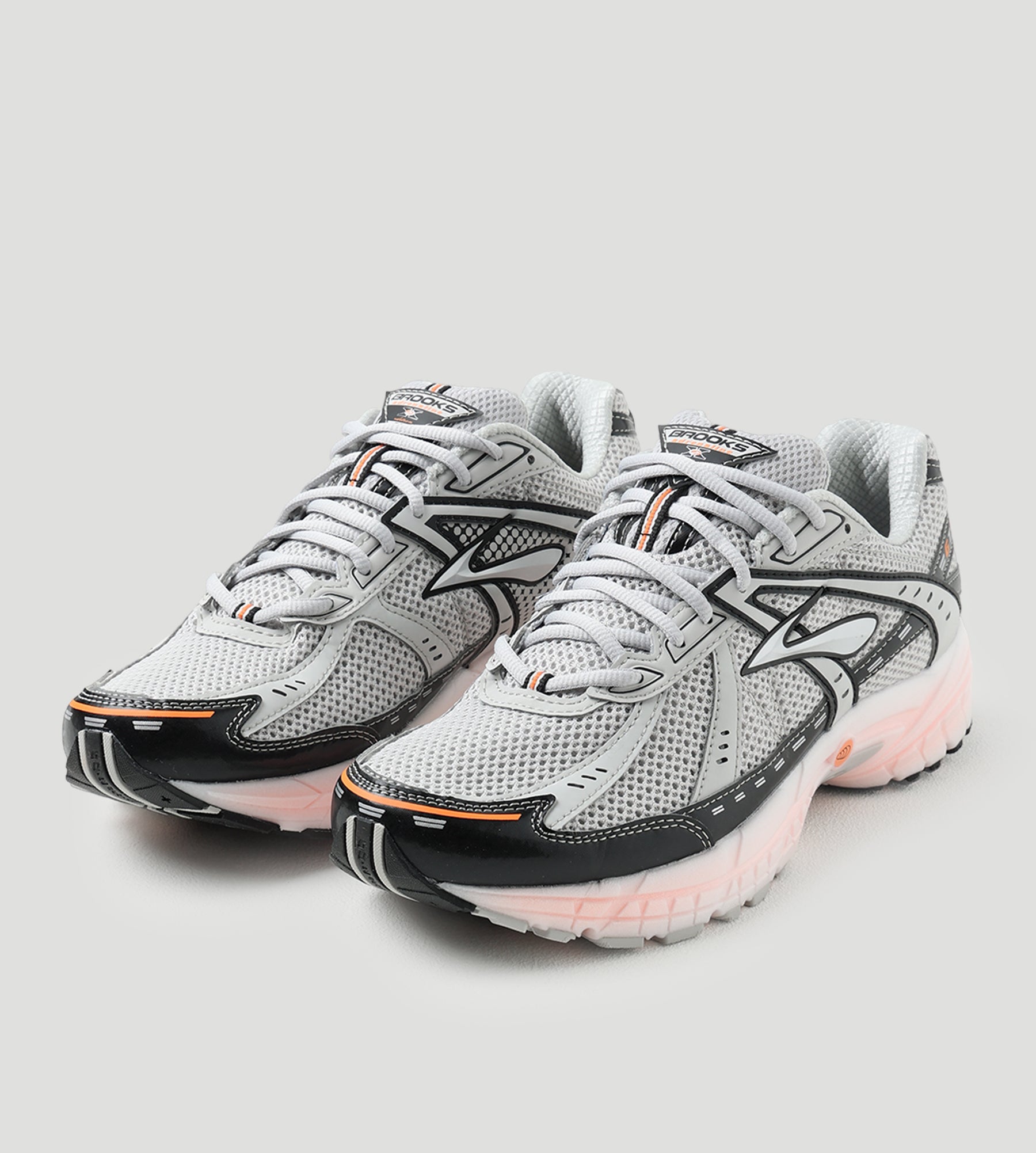 Brooks Adrenaline GTS 10 Quiet Gray Black CoralRose