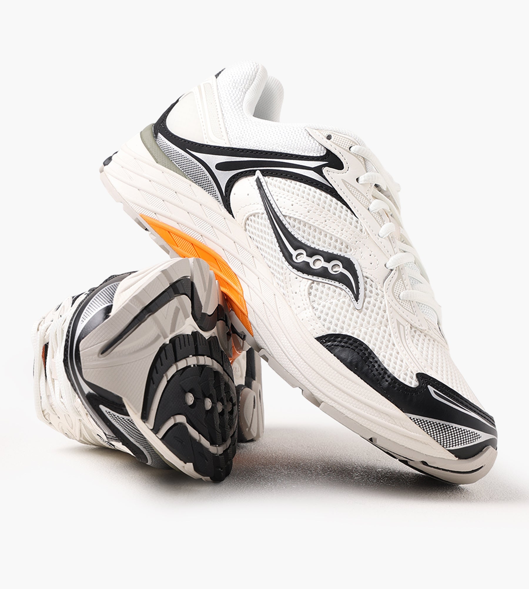 Saucony Progrid Omni 9 White Turmeric