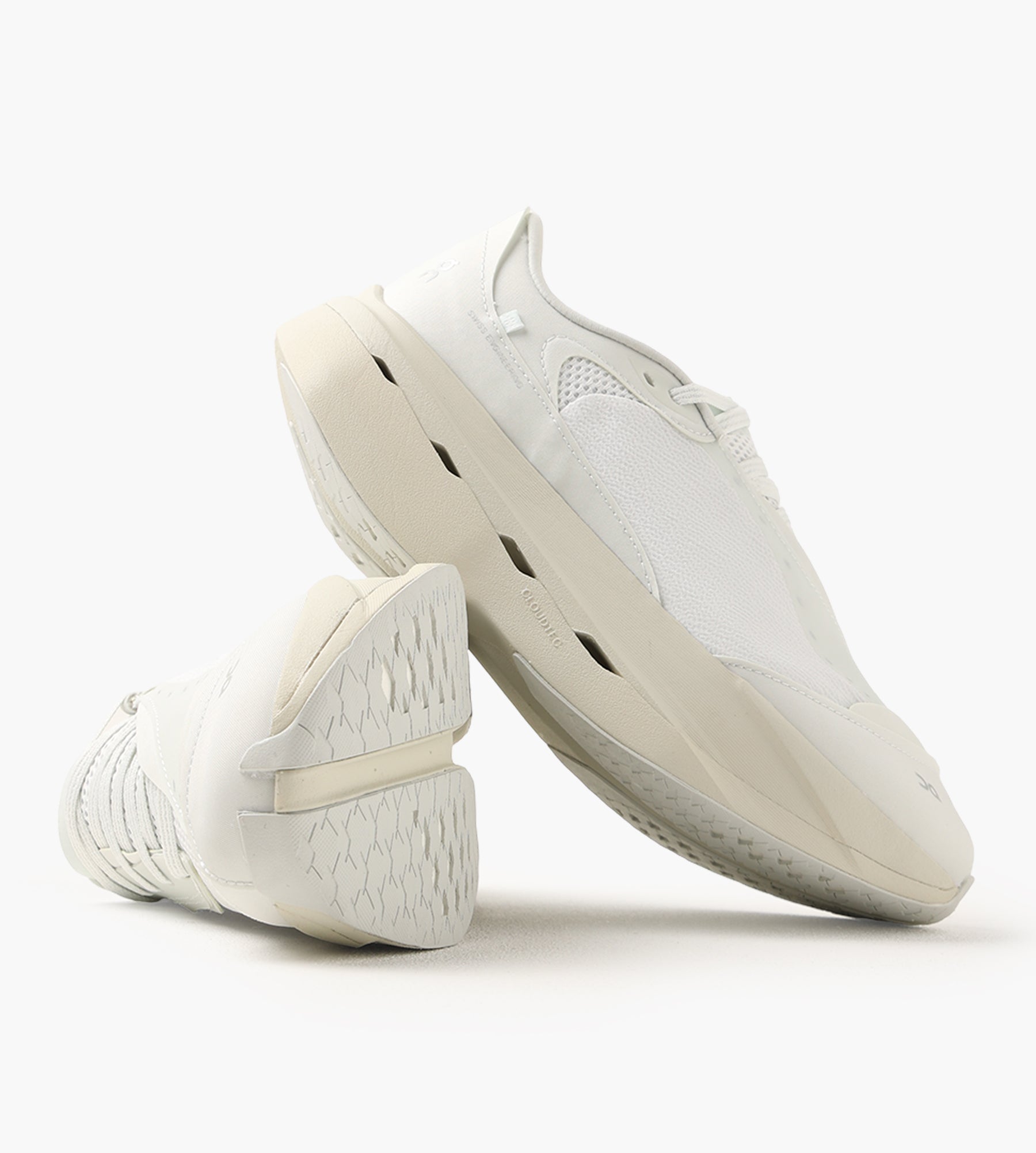 On Cloudboom Volt PAF 1 M White Gale