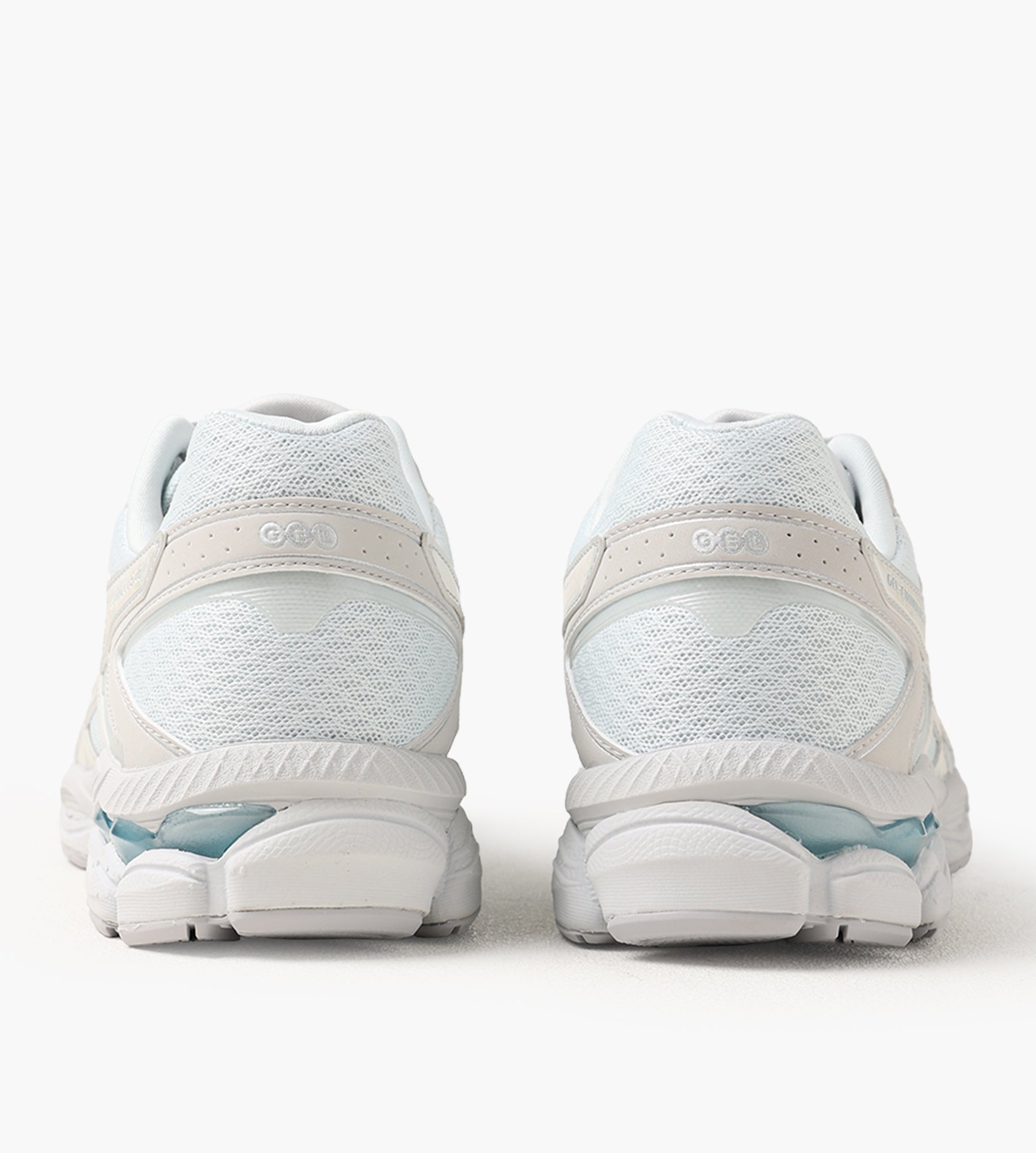 Asics Gel-Cumulus 16 Airy Blue Glacier Grey