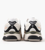 Saucony Progrid Omni 9 White Turmeric
