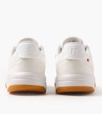On THE ROGER Clubhouse 3 M White Ivory