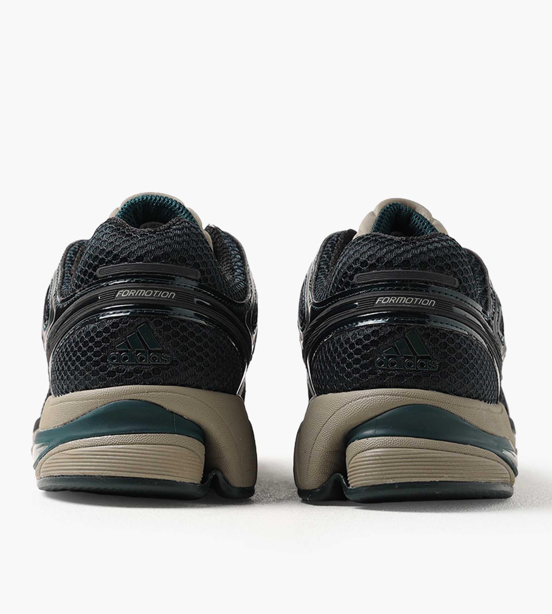 Adidas Adistar Control 5 Ftwwht Cblack Aurivy
