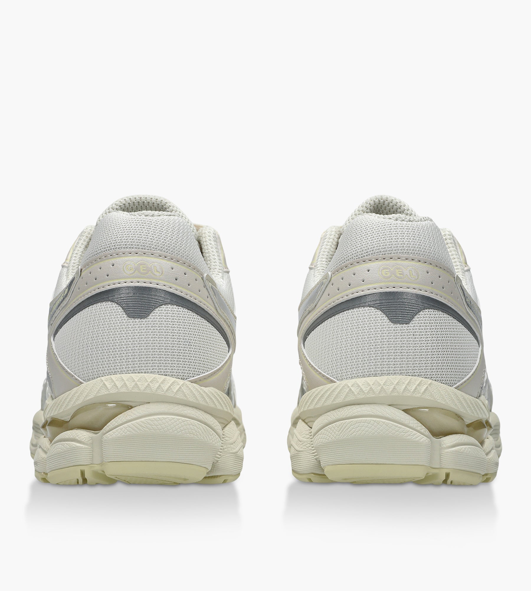 Asics Gel-Cumulus 16 Cream Pure Silver