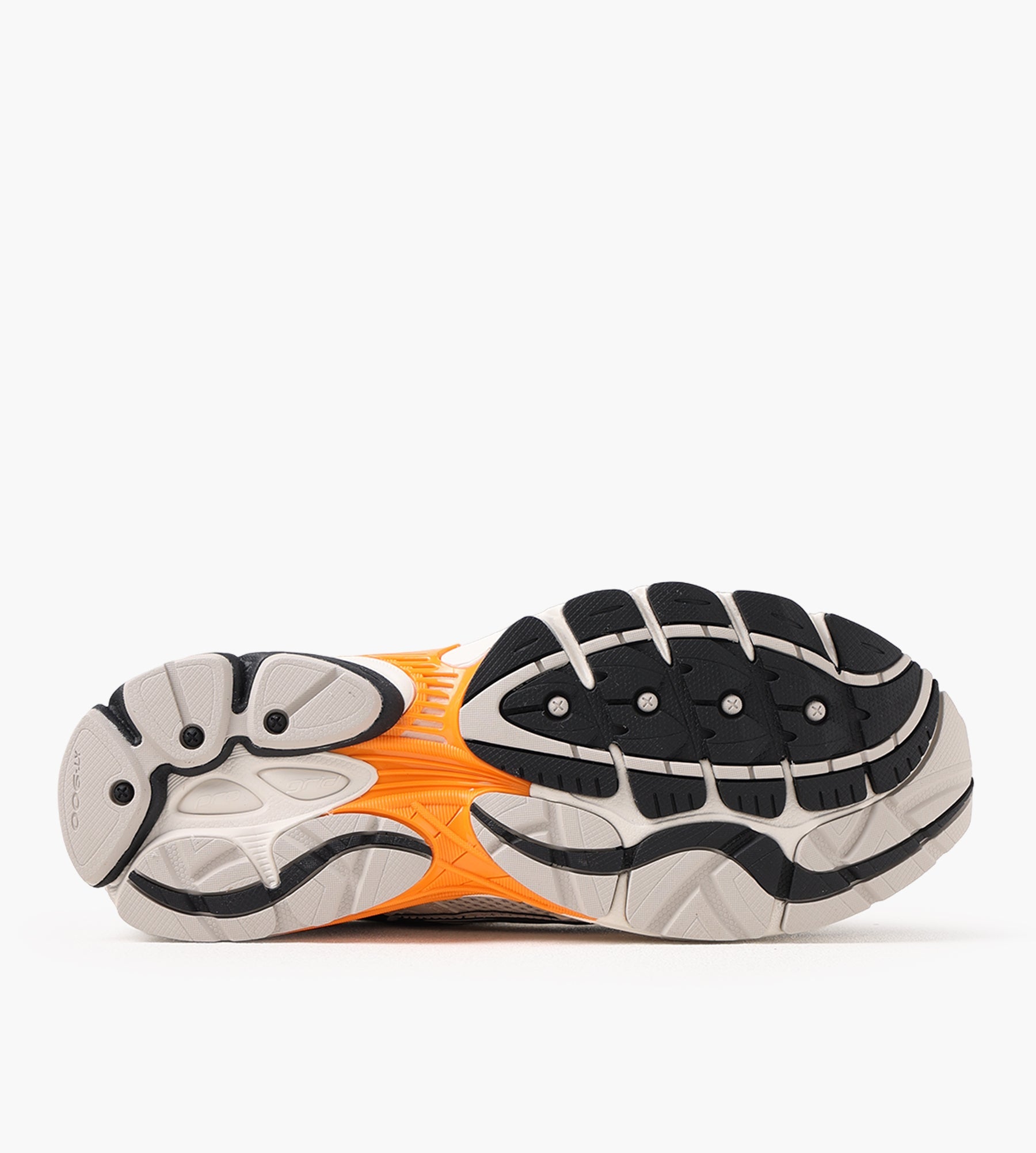Saucony Progrid Omni 9 White Turmeric