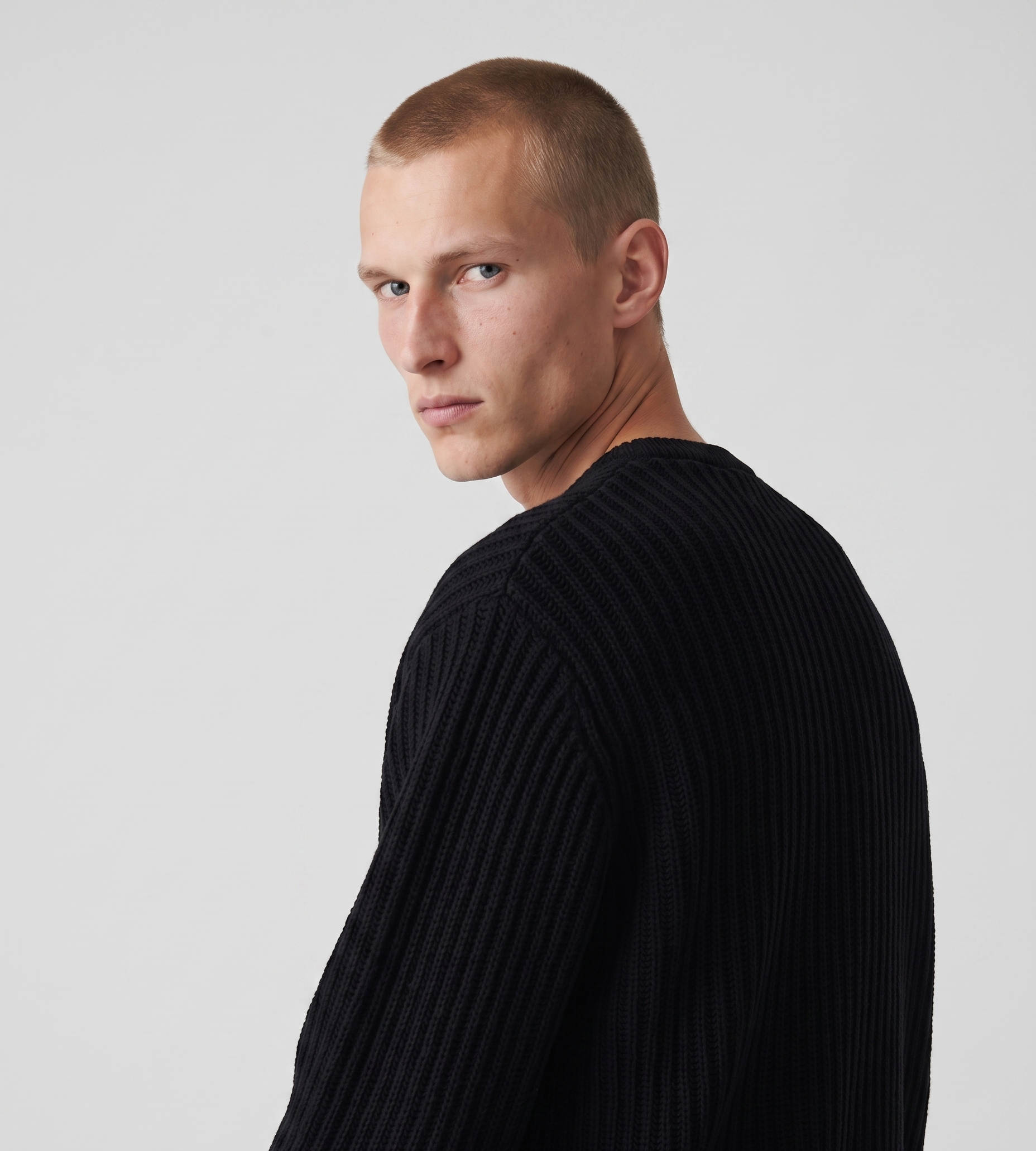 Baskèts Heavy Rib Knit Crewneck Black