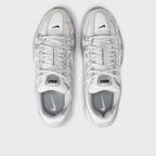 Nike P 6000 beige/zilver