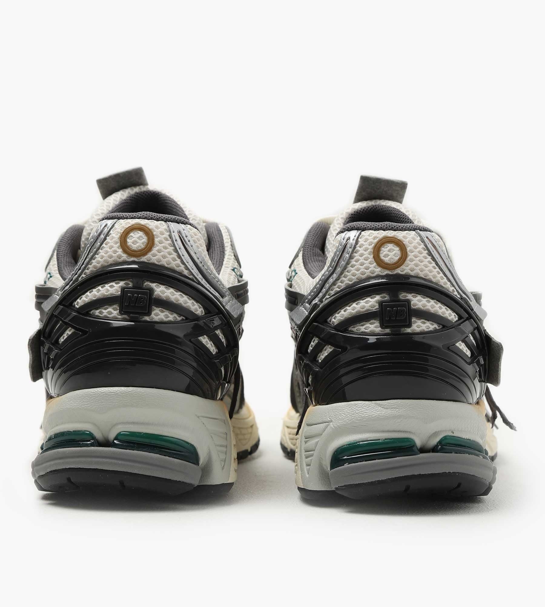 New Balance M1906AD Silver Metalic